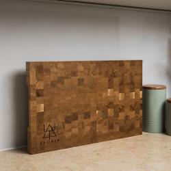 TVORIK End Grain S oparta o ścianę